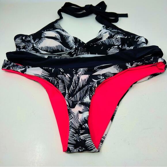 Fabletics Malibu Andrea Reversible Bikini Bottom & Juliana Bikini Top Medium NWT - Picture 9 of 14